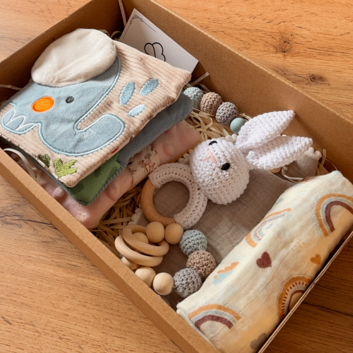 Canastilla Mediana “Pequeñ@s Explorador@s Plus” 📚