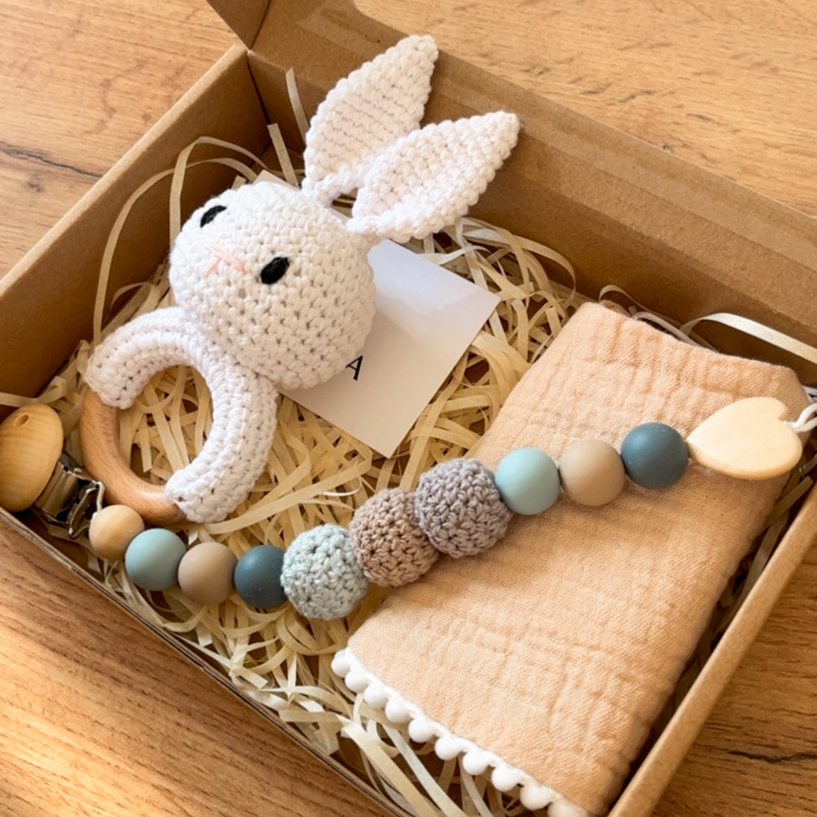 Canastilla Mini “Primeros Mimitos” 🐰