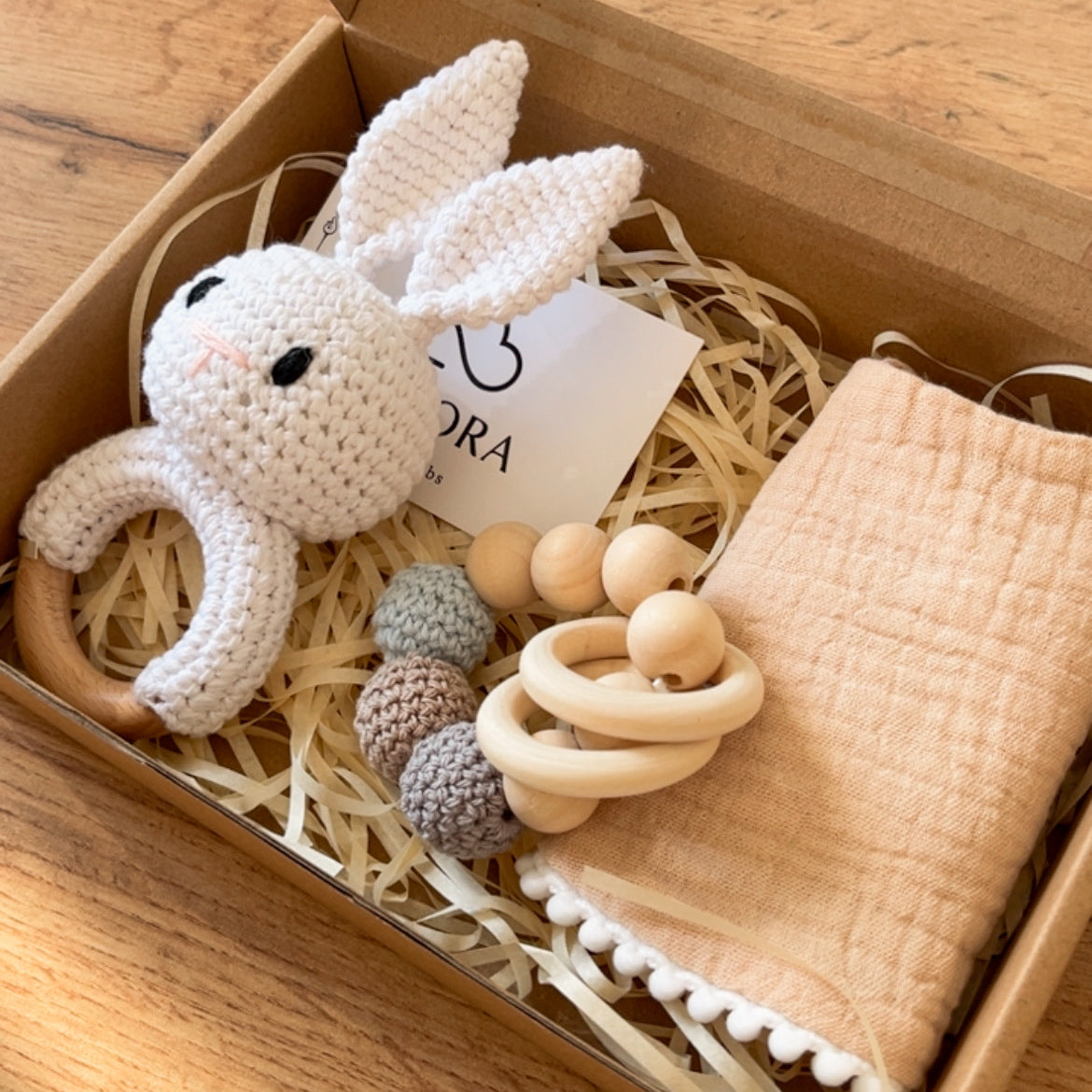 Canastilla Mini “Primeros Mimitos” 🐰